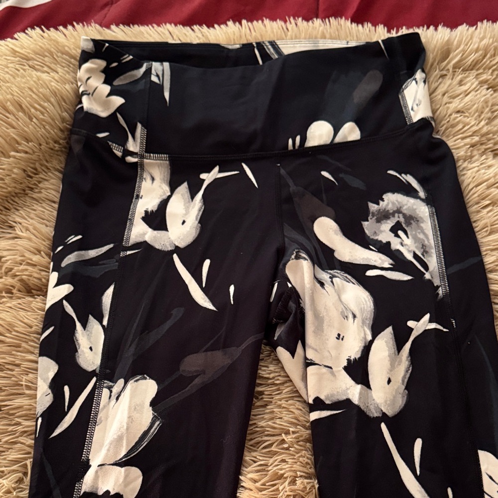 All in Motion Black and White Floral Leggings